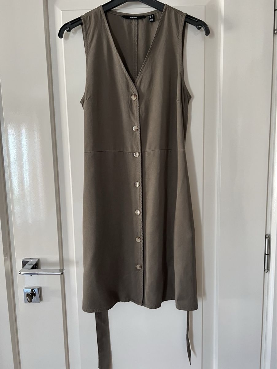 Vero Moda Robes: Vero Moda Kleider, Gr. S, Gratisversand  – D'occasion à Frutigen par glnays
