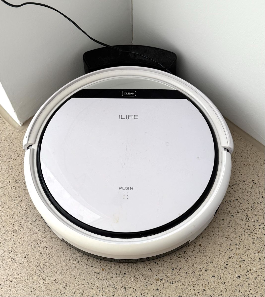 Aspirapolveri & Accessori: ILIFE V3s Pro Robot Vacuum Cleaner  – Usato da Zürich venduto da di_archive