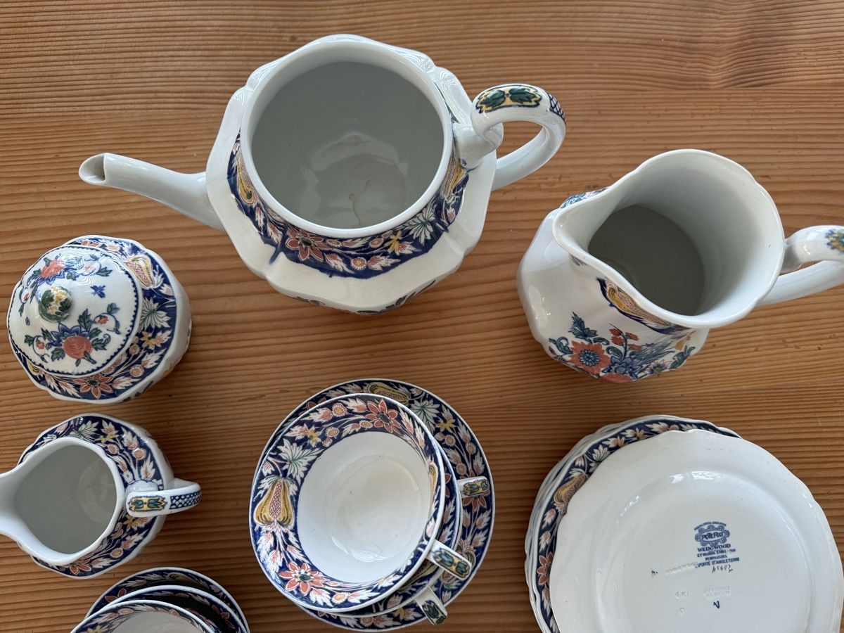 Set di piatti: Schönes Vintage Teeservice, 22-teilig – Usato da Lanzenhäusern venduto da Galaa 2
