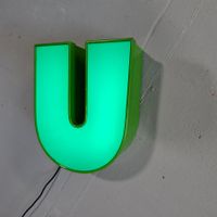 Vintage Leuchtbuchstabe u Leuchtreklame Buchstabe LED grün