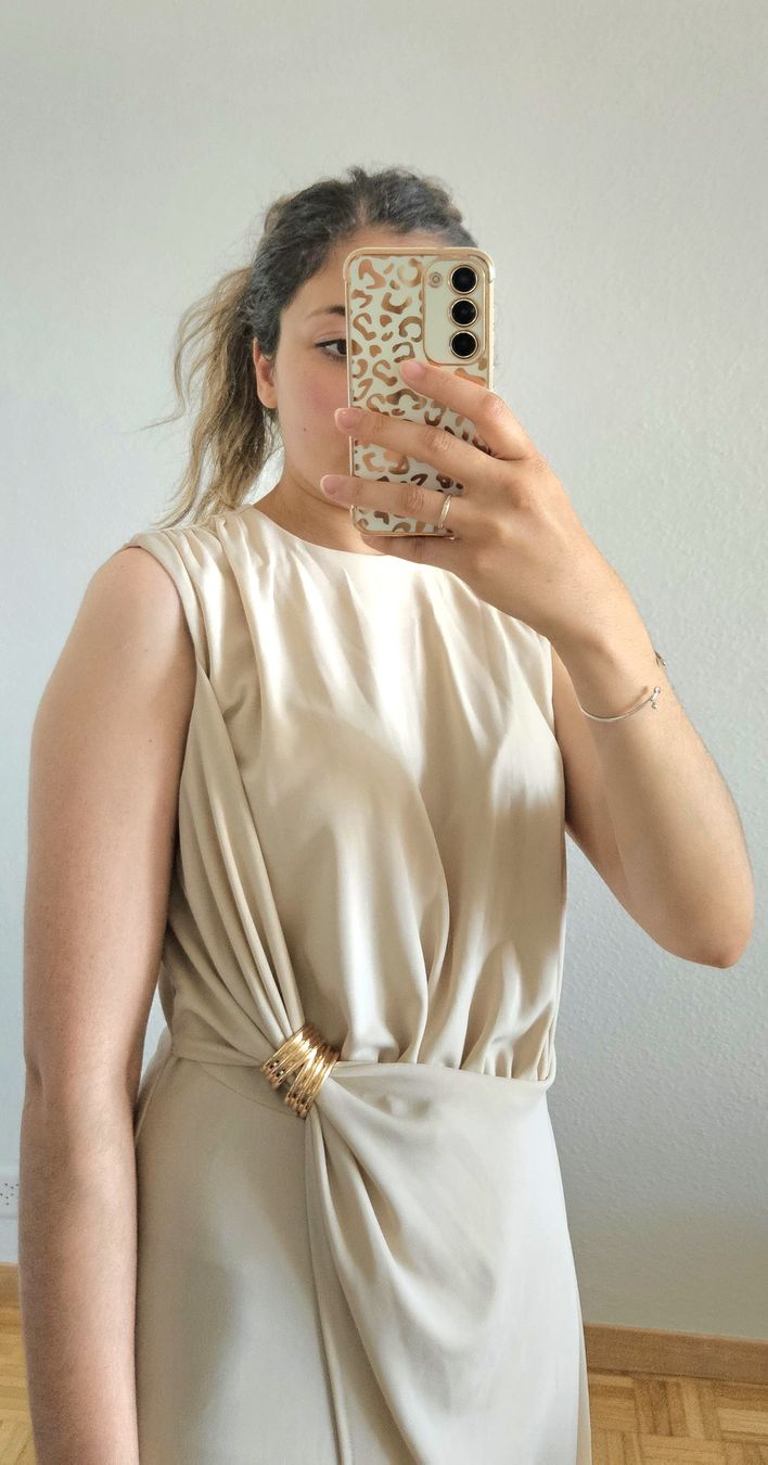 Kleider: Robe de soirée NEUVE jamais portée  – Neu und originalverpackt aus Nyon von nay_y72c 1