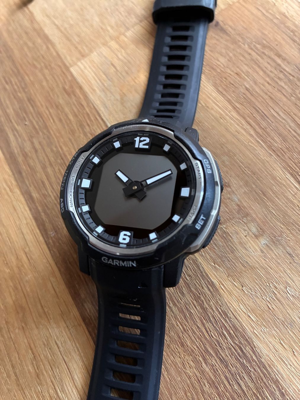 Garmin Smartwatch: Garmin Instinct Crossover – Gebraucht aus Bouveret von Flurry1987 4