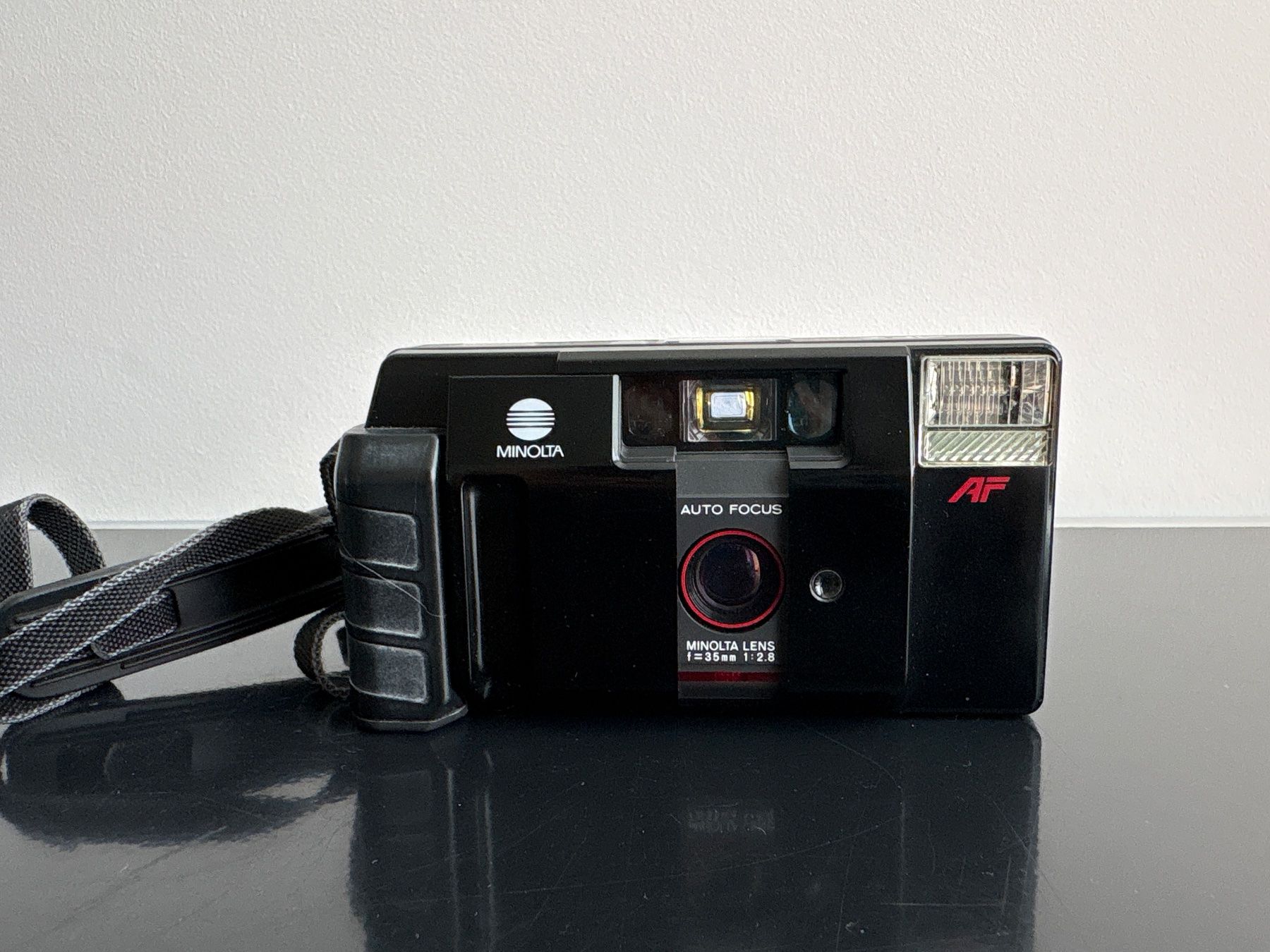 Minolta Fotocamera: Minolta Auto Focus Analoge Kamera – Usato da Leuggern venduto da ann_58p5