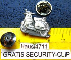VESPA MOTORROLLER 3D-OPTIC SILBRIG MIT SECURITY-CLIP