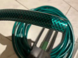 Wasserschlauch  D=18 mm         20 m1 und Wassersprinkler