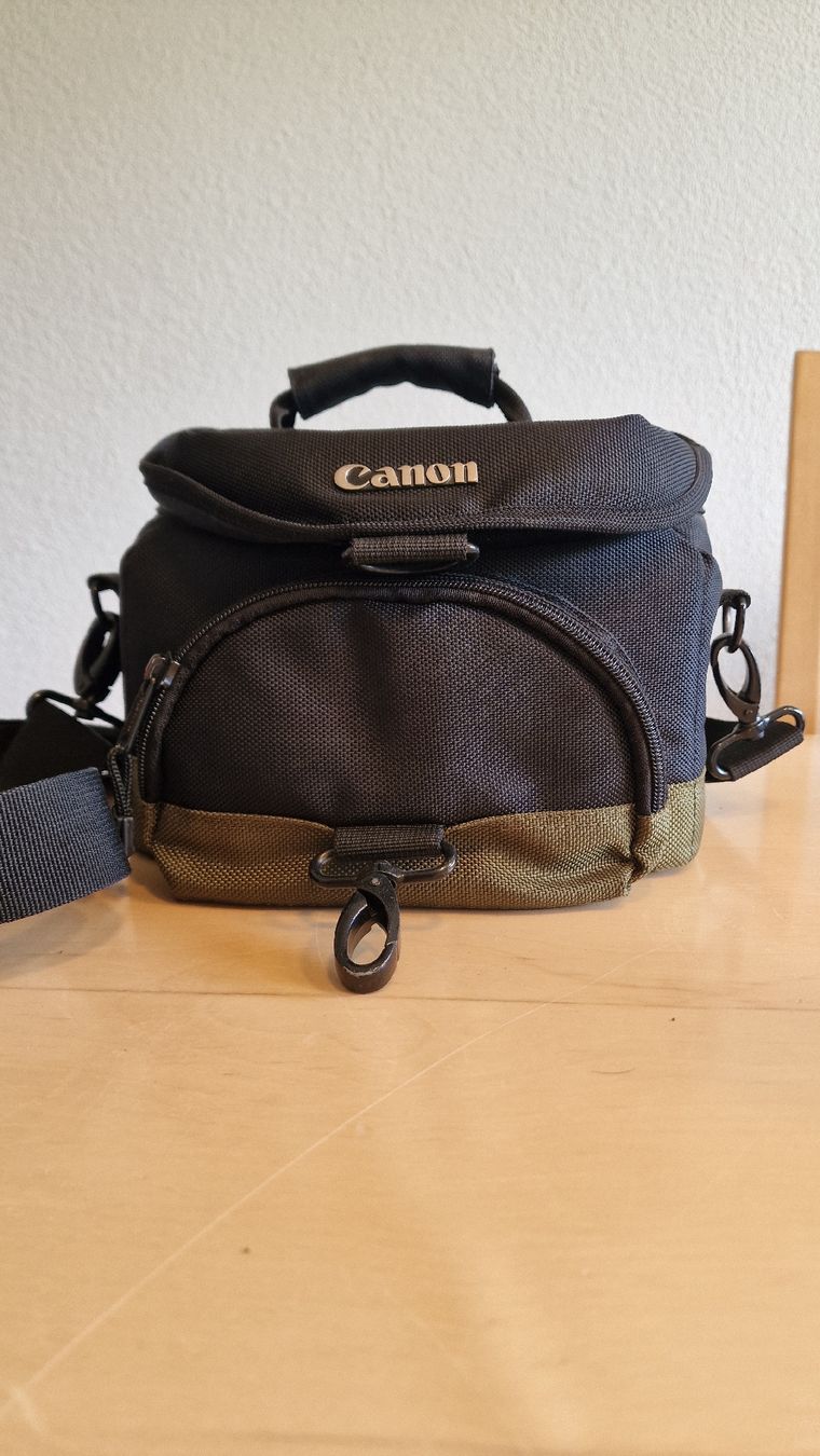 Canon Appareil photo: Canon Eos 7D – D'occasion à Welschenrohr par Anuk20 9