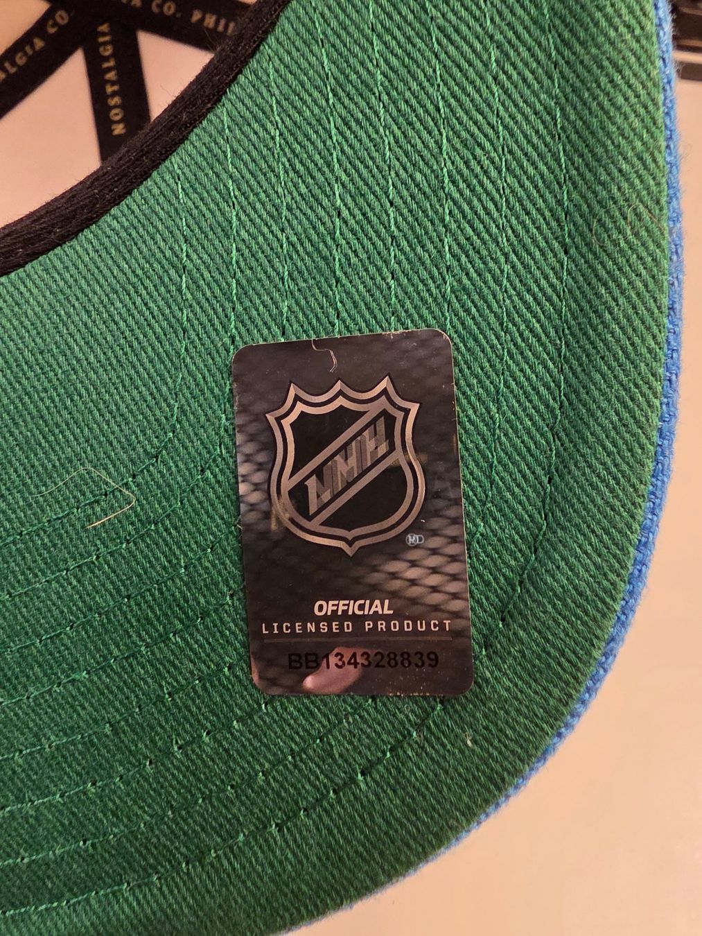 Mitchell & Ness Copricapi, berretti & cappellini: Cap Mitchell & Ness Original Fit Snapback Quebec Nordiques – Nuovo e nell'imballaggio originale da Mörigen venduto da Gadgeteer 3