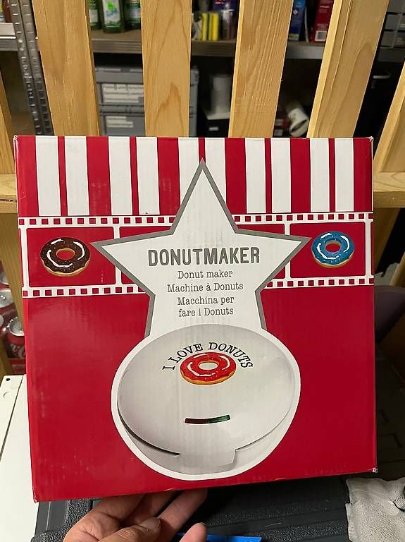 Küchengeräte: Donutmaker – Gebraucht aus Merenschwand von exclusive4you5634