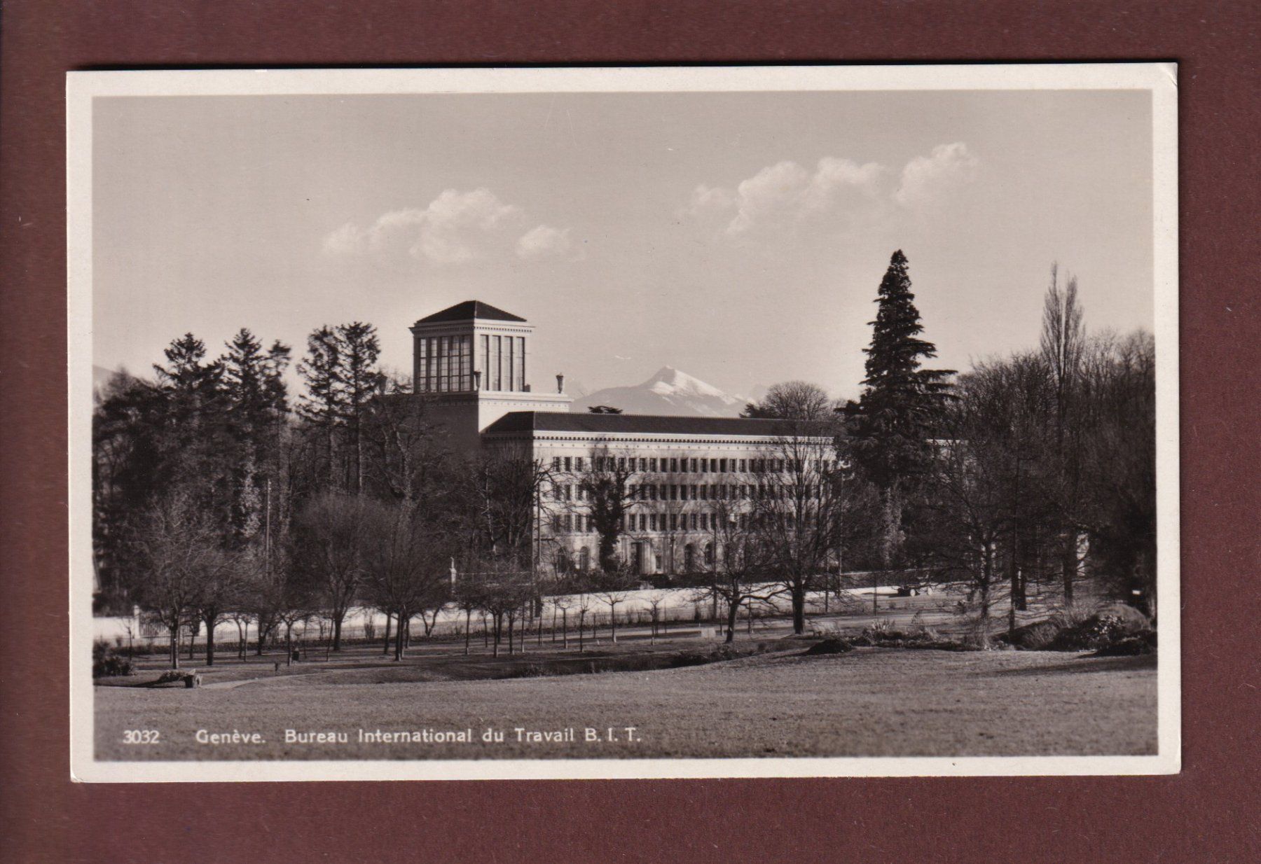 Cartes postales: GENEVE - BIT – D'occasion à Pully par nicecards