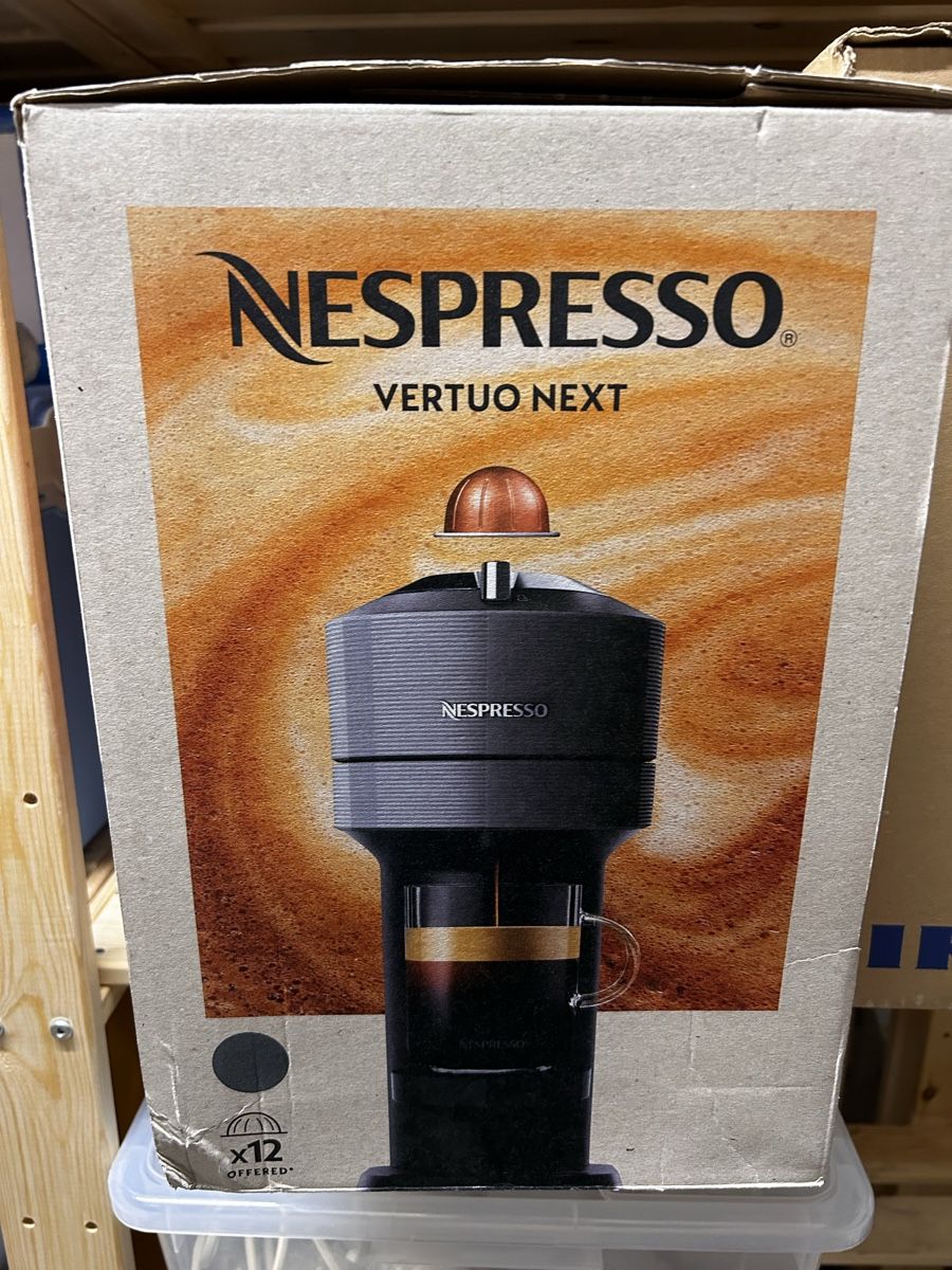 Nespresso Macchine per caffè & Macchine per espresso: Nespresso Vertuo – Usato da Nussbaumen AG venduto da coo_z6ls