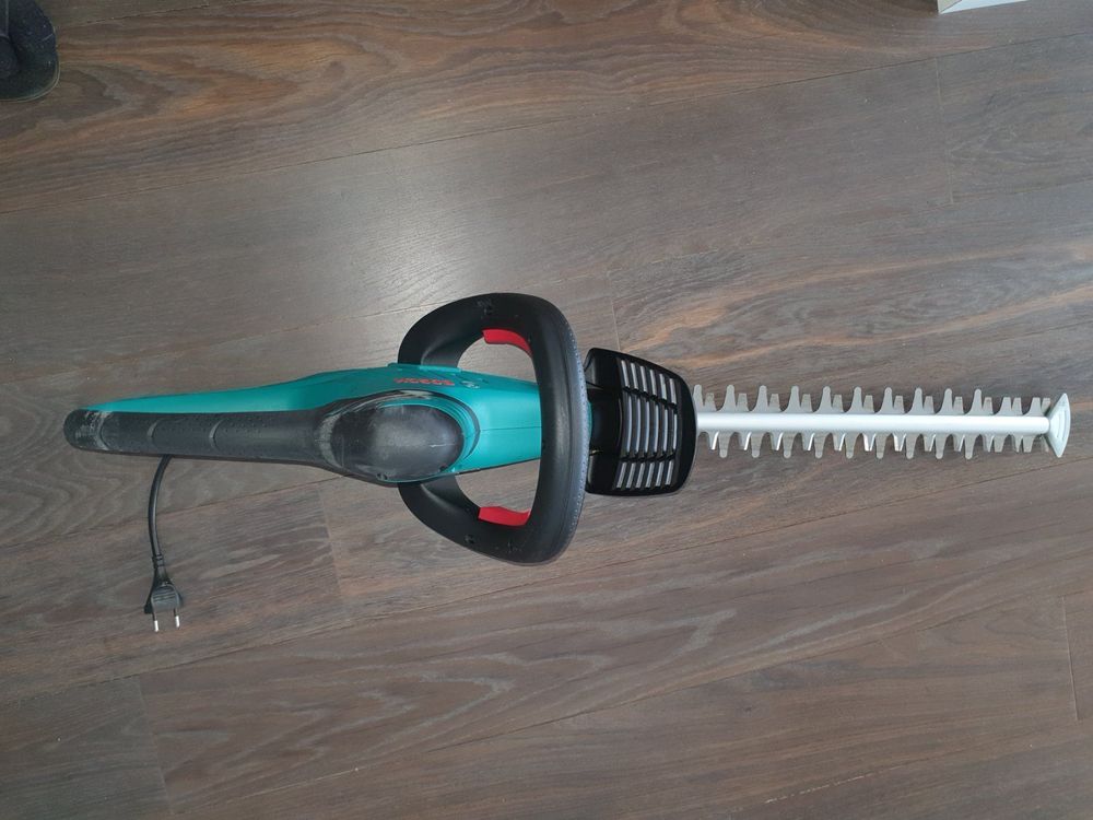 Bosch Heckenschere AHS 4526 Kaufen auf Ricardo