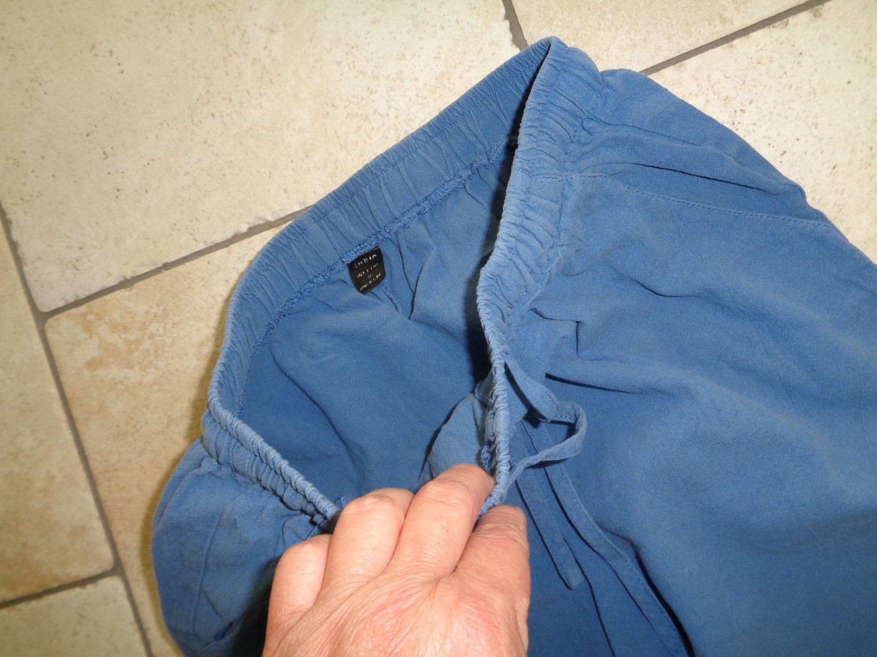 Shein Pantalons: Hose  Shein  Grösse 36 – D'occasion à Kreuzlingen par Robi-2003 2