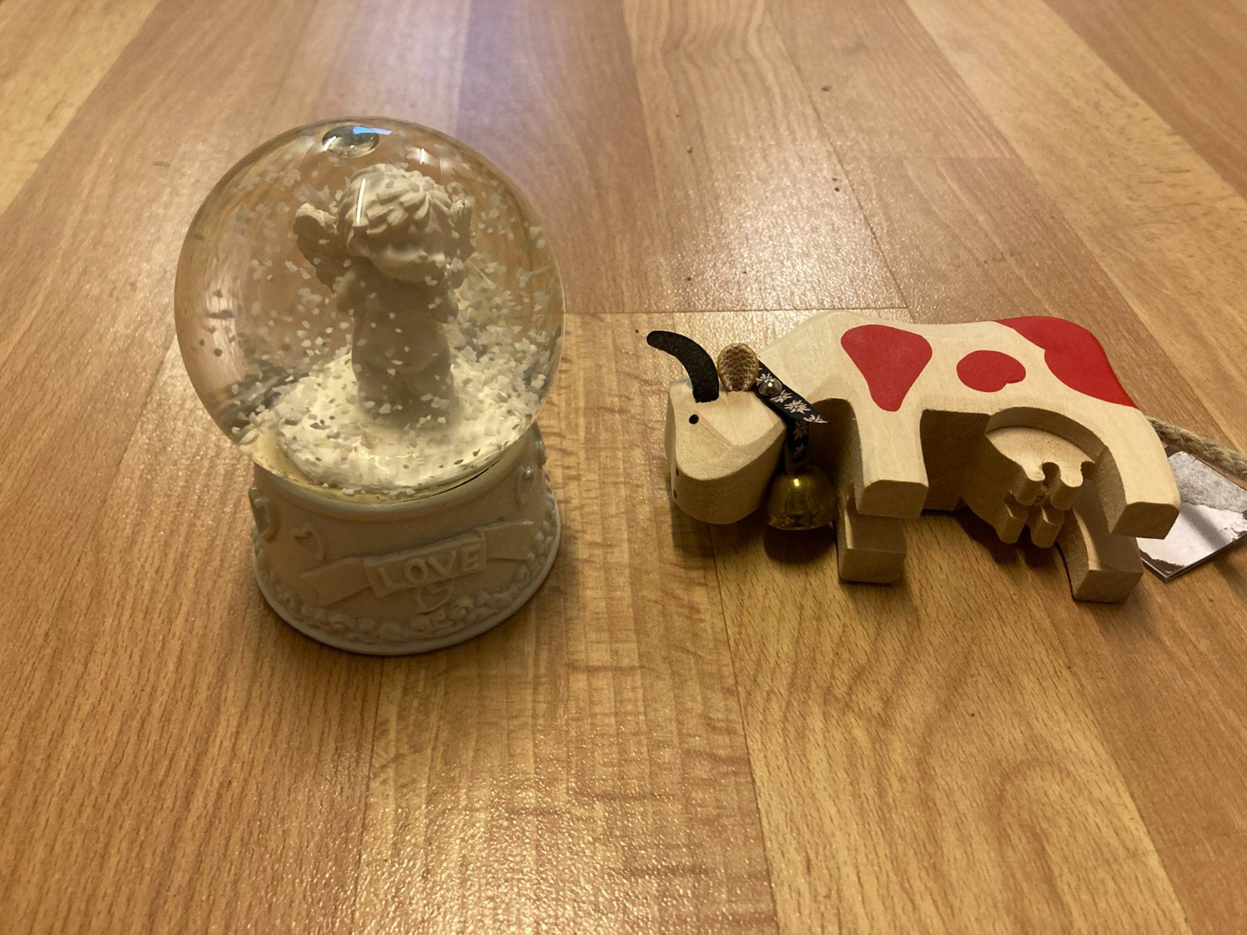 Statuette: Deko Engel & Kuh – Usato da Gümligen venduto da Storcko 1