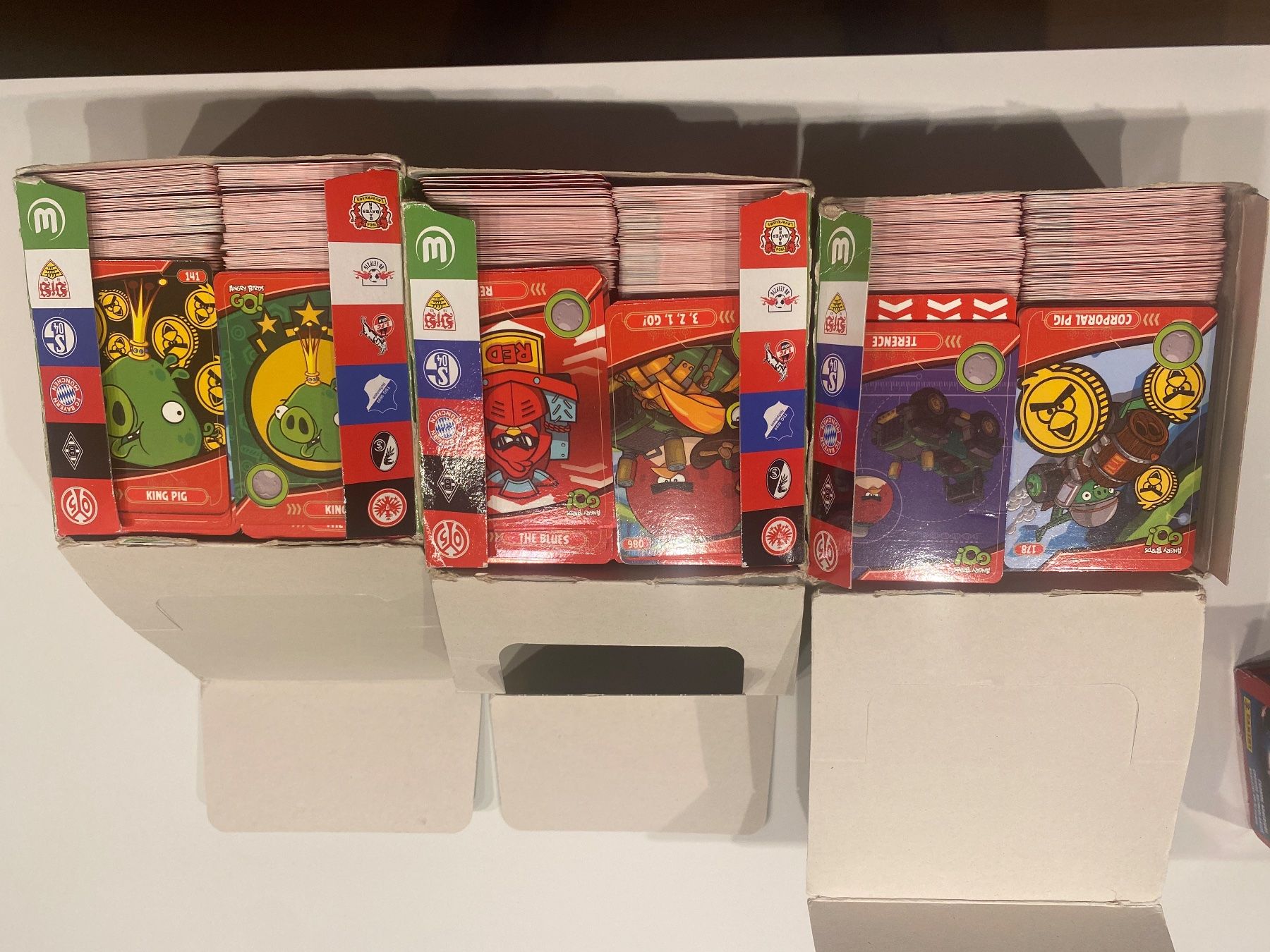 Sammelbilder & Trading cards: 3 Boxen mit Angry Birds Karten – Neu (gemäss Beschreibung) aus Uster von oik_5k2y