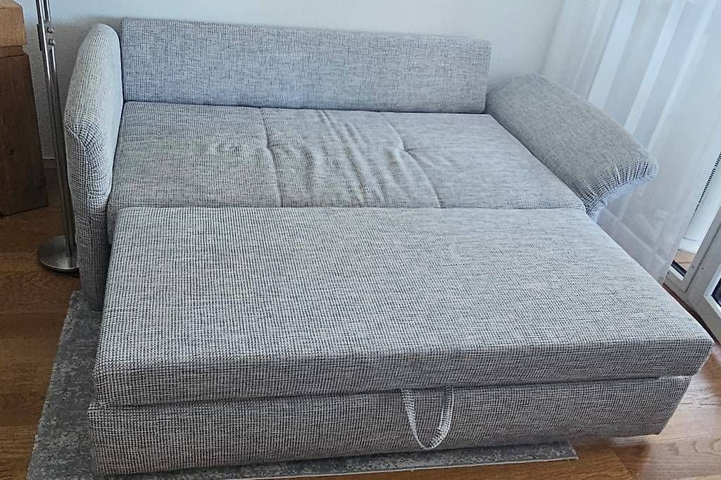 Divani: Schlafsofa ausziehbar – Usato da Gossau SG venduto da Titan57 1