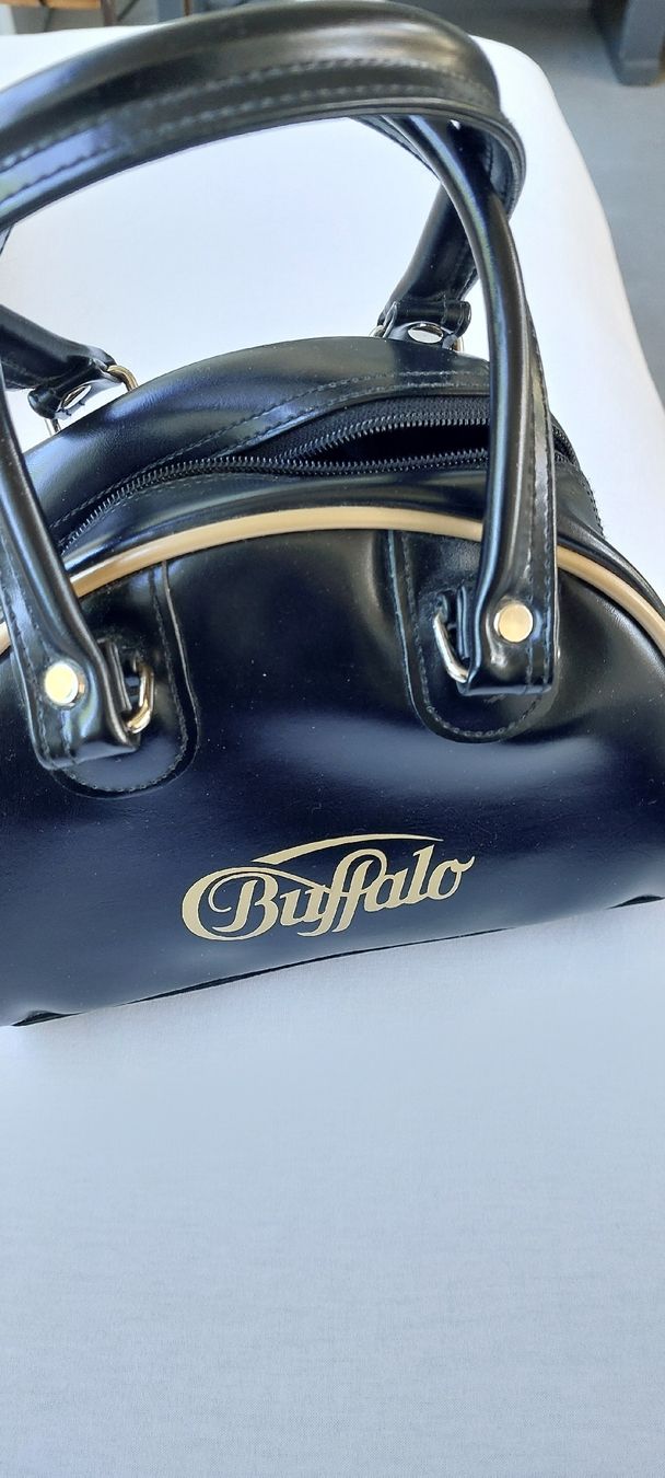 Taschen für Damen: Handtasche Vintage – Gebraucht aus Zürich von Stenat 1