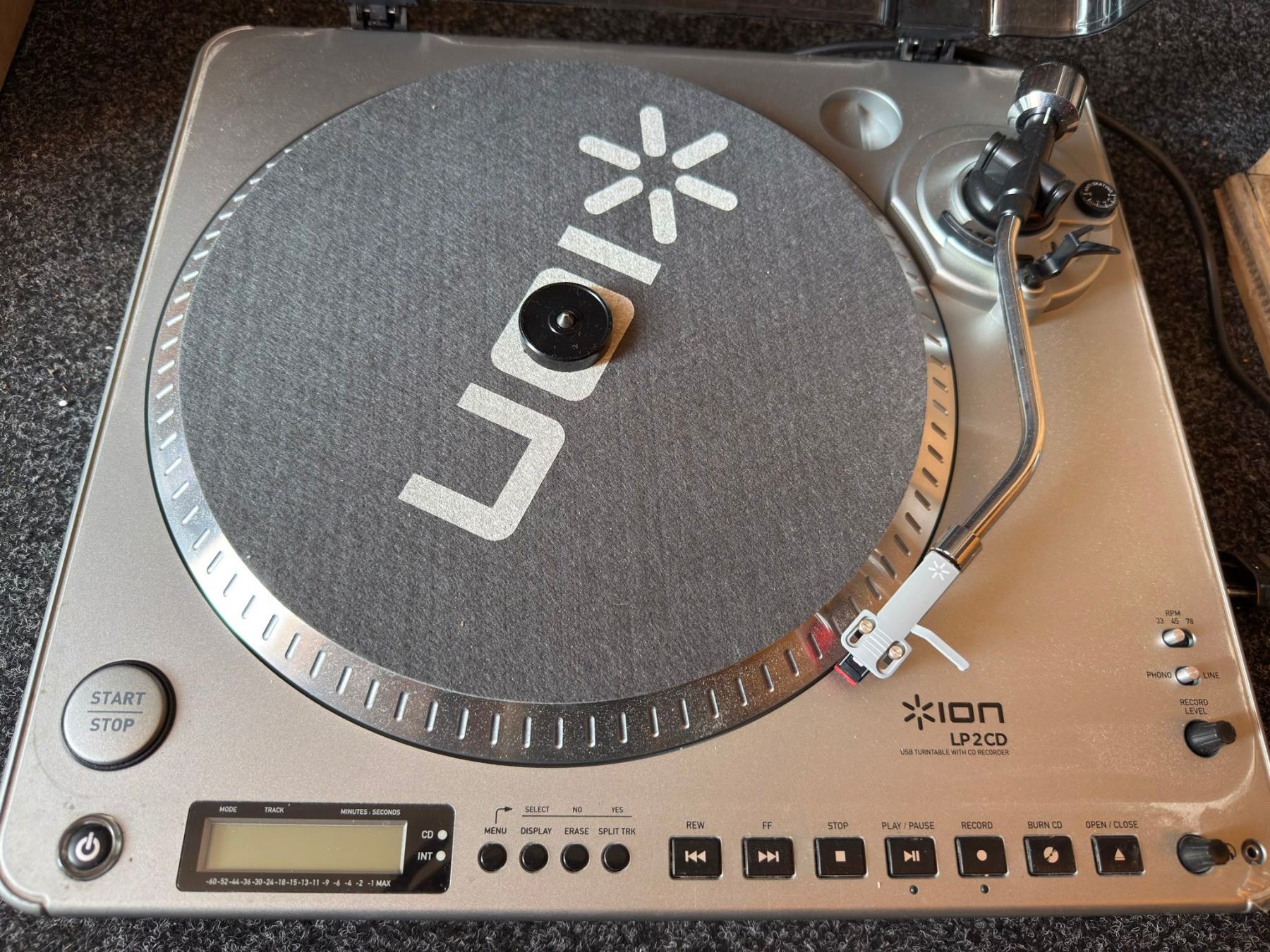 Giradischi: Ion LP2CD Plattenspieler USB/CD – Usato da Luzern venduto da Elgordo7 2