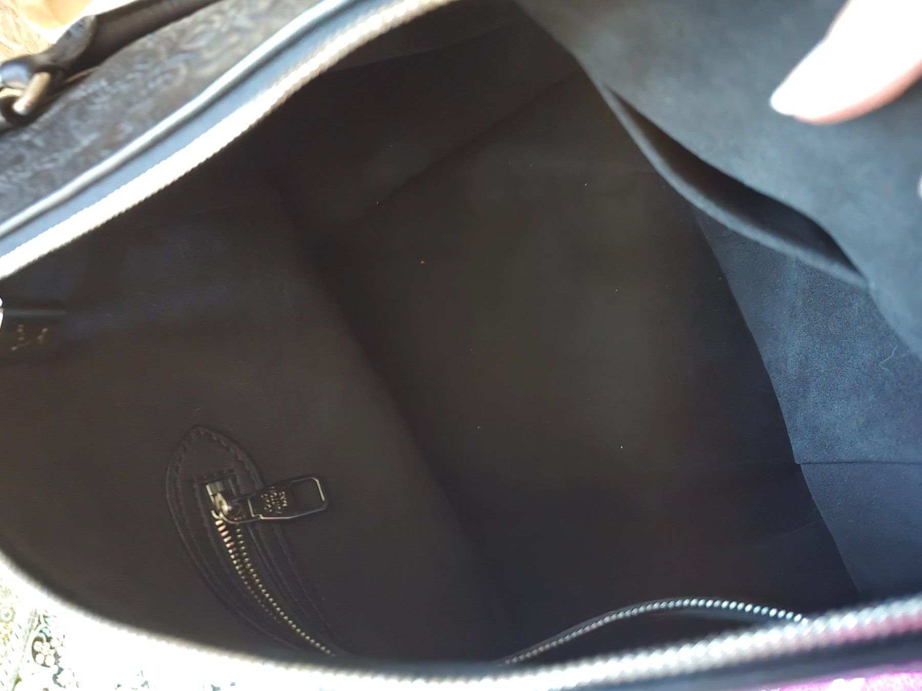 Louis Vuitton Taschen: Louis Vuitton IXIA MM Ledertasche – Gebraucht aus Bottmingen von sandy_2 5