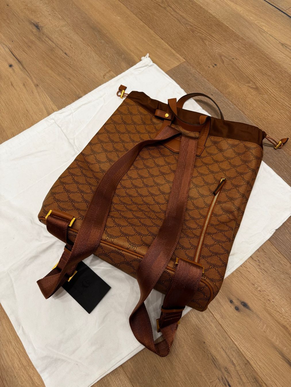 Mcm Zaini: Original Neu MCM LAURESTOS COATED Rucksack – Nuovo (secondo la descrizione) da Wangen SZ venduto da Rol_20 3