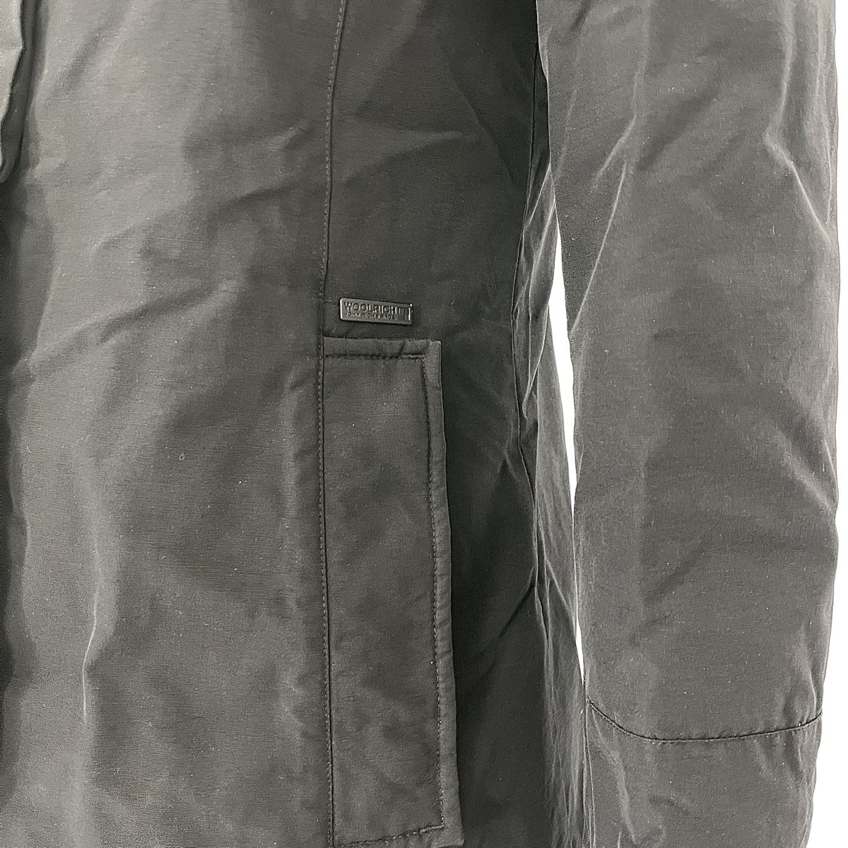 Woolrich Cappotti: WOOLRICH black down jacket  – Usato da Emmen venduto da Avviivva_Com2023 3