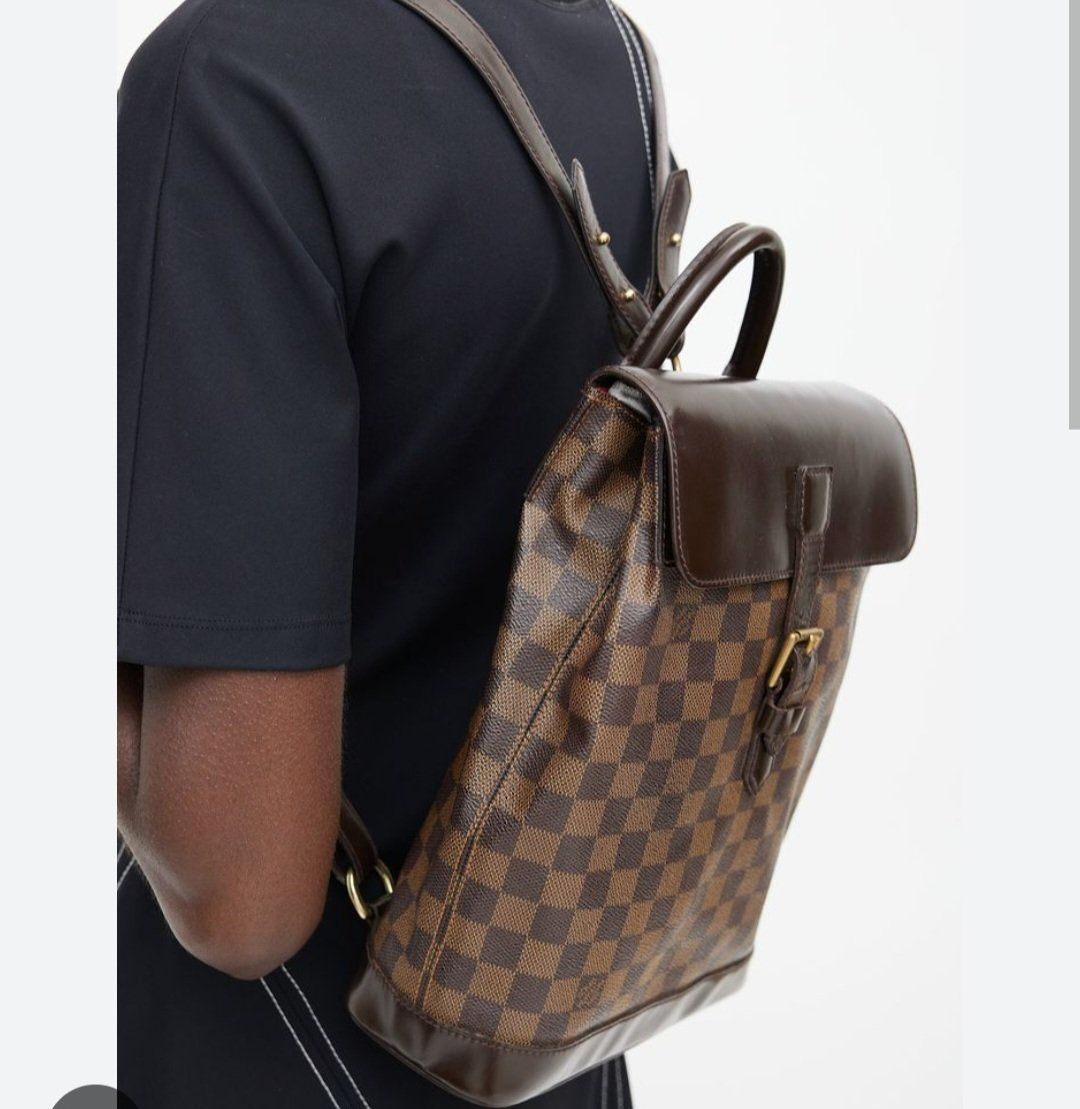 Louis Vuitton Zaini: LOUIS VUITTON DAMIER EBENE BACKPACK – Nuovo (secondo la descrizione) da Cologny venduto da Selin34