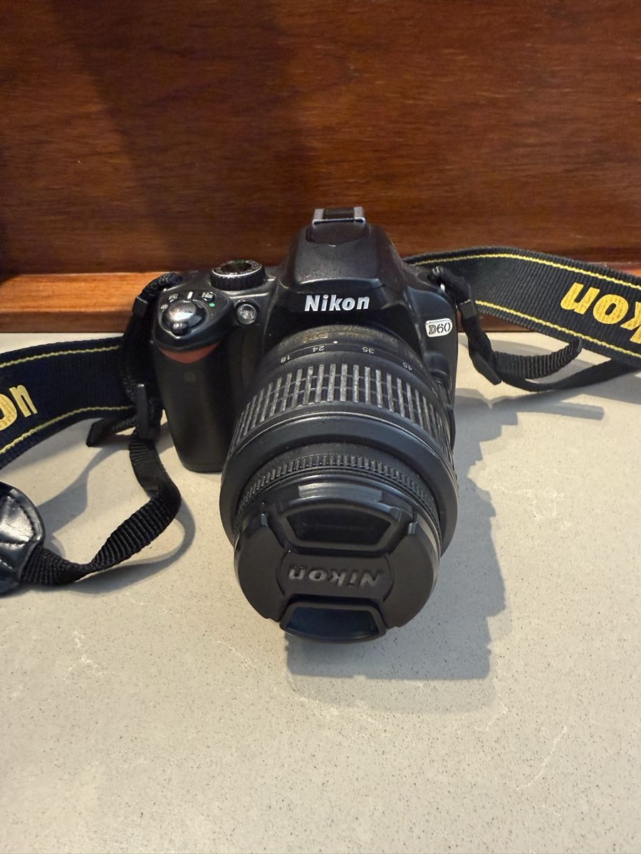 Nikon Fotocamera: Nikon D60 – Usato da Confignon venduto da sandracorelli 1
