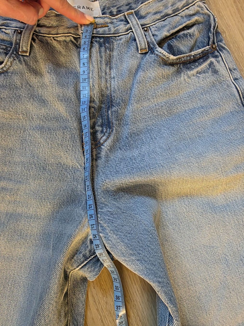 Jeans: FRAME Barrel Jeans Gr 26 – Gebraucht aus Interlaken von NataliiaS 5