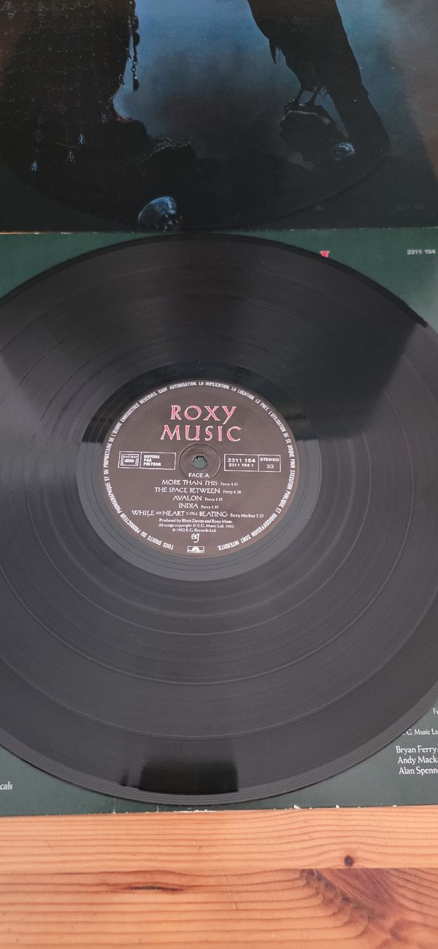 Dischi in vinile: Roxy Music - Avalon (1982)  Near Mint – Usato da Yvonand venduto da RF-VINYL 1