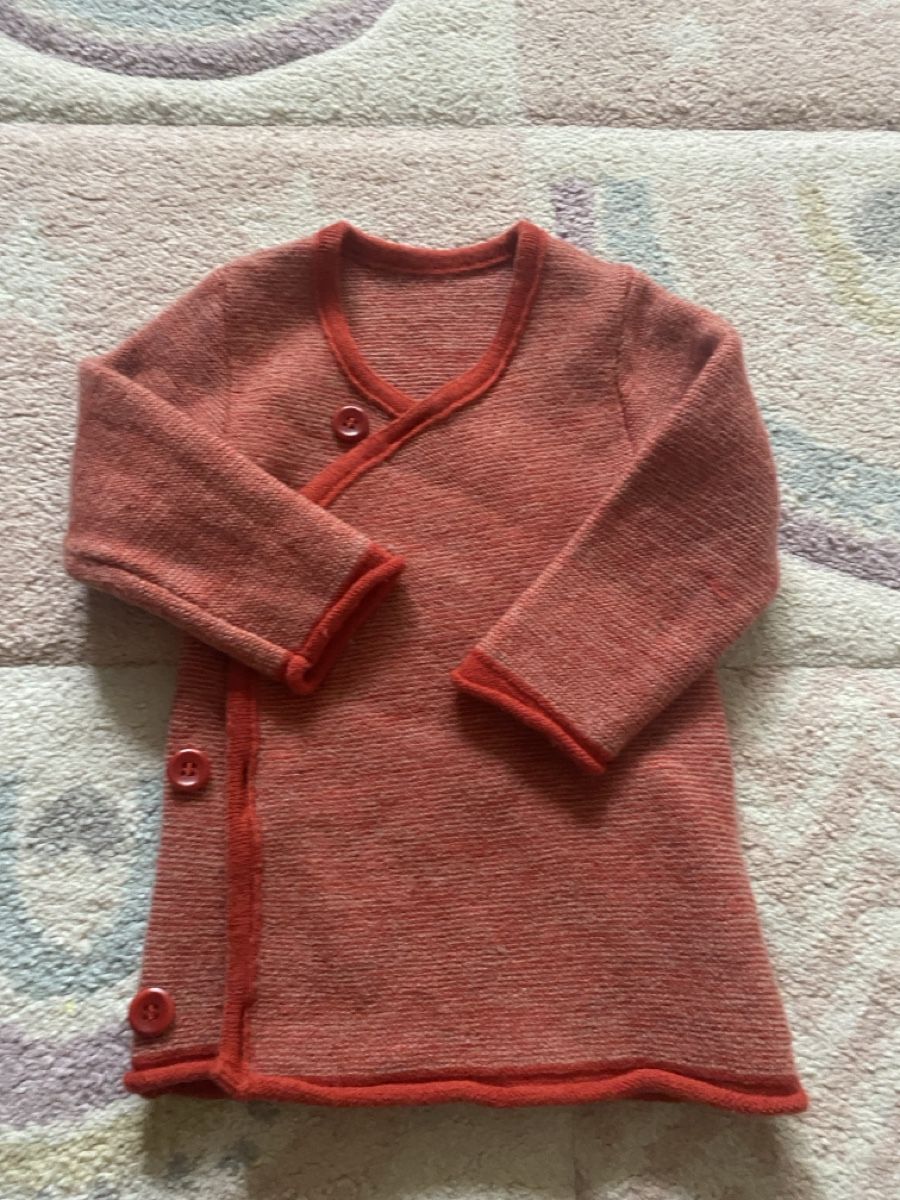 Giacche & Cappotti: Disana Strickjacke Gr 86/92 – Usato da Münchenstein venduto da sommerverkauf12