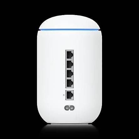 Modems & Router: Mesh-Router UniFi Dream Machine – Gebraucht aus Riniken von Zipfile82
