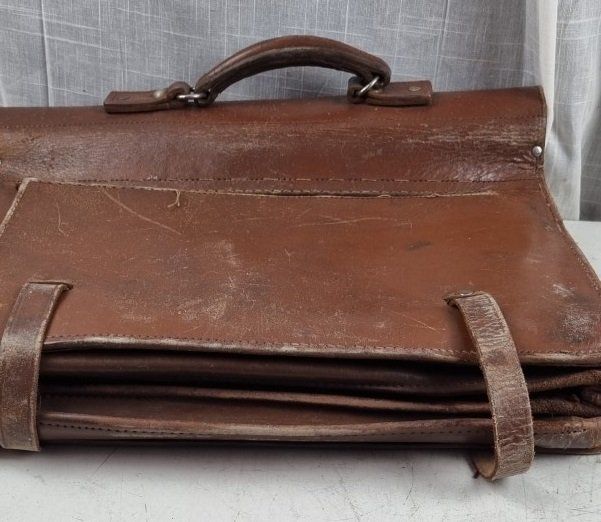 Valigie & Borse: Aktentasche Leder Cheney England bag – Usato da Flums venduto da Flumsantik 5