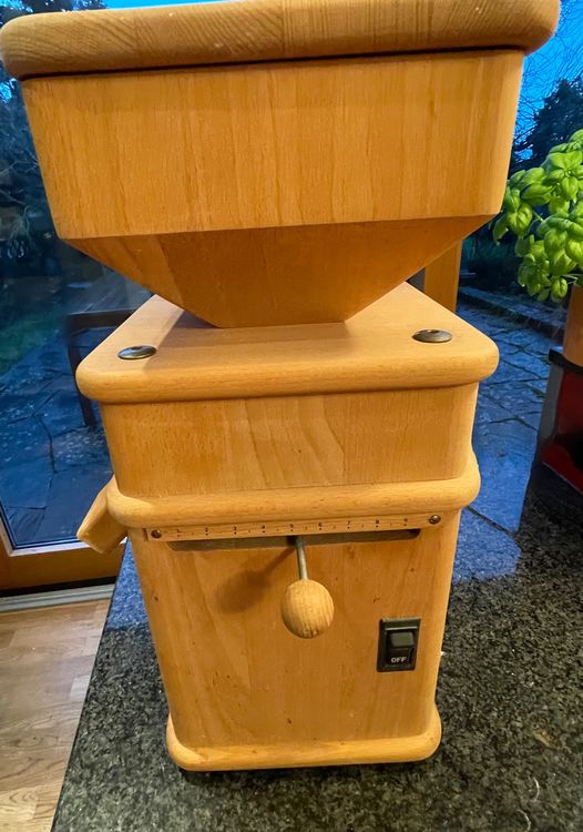 MEELRYD Manuelle Getreidemühle, Handschleifer Aus Gusseisen, Kornmühle, Haferquetsche, Schrotmühle Für Nuss, Kaffee, Getreide, Gewürze