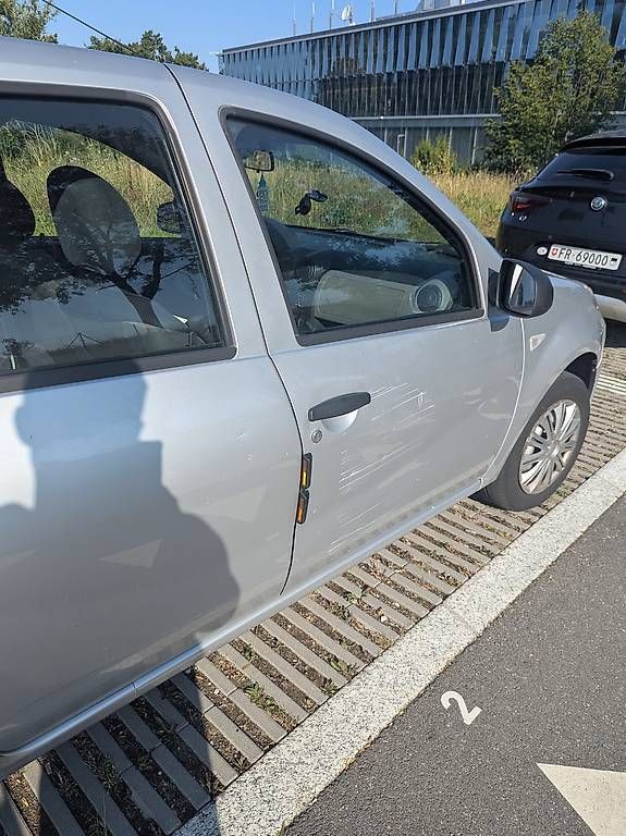 Automobili: Dacia Sandero expertiser  – Usato da Lausanne venduto da vik_l9np 2