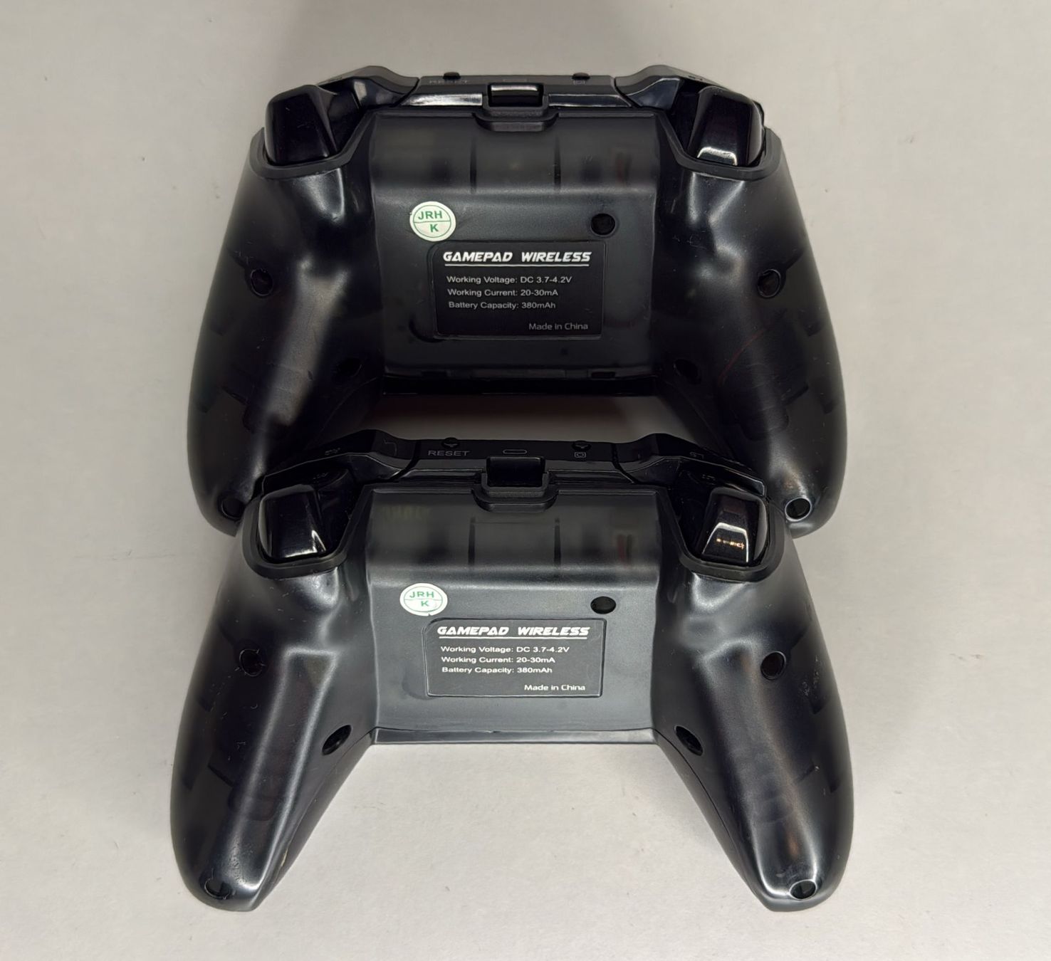 Manettes: 2 Gamepad Wireless Controller schwarz  – D'occasion à Ehrendingen par lax21 1