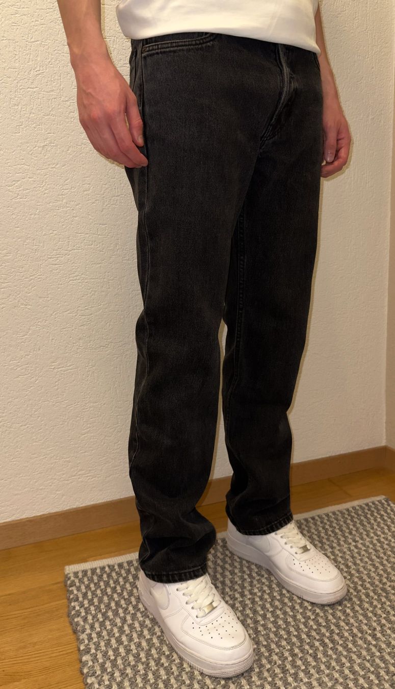 Weekday Jeans: WEEKDAY - Denim Jeans Black (Gr.31/32) – Usato da Uster venduto da jul_5dvx 3