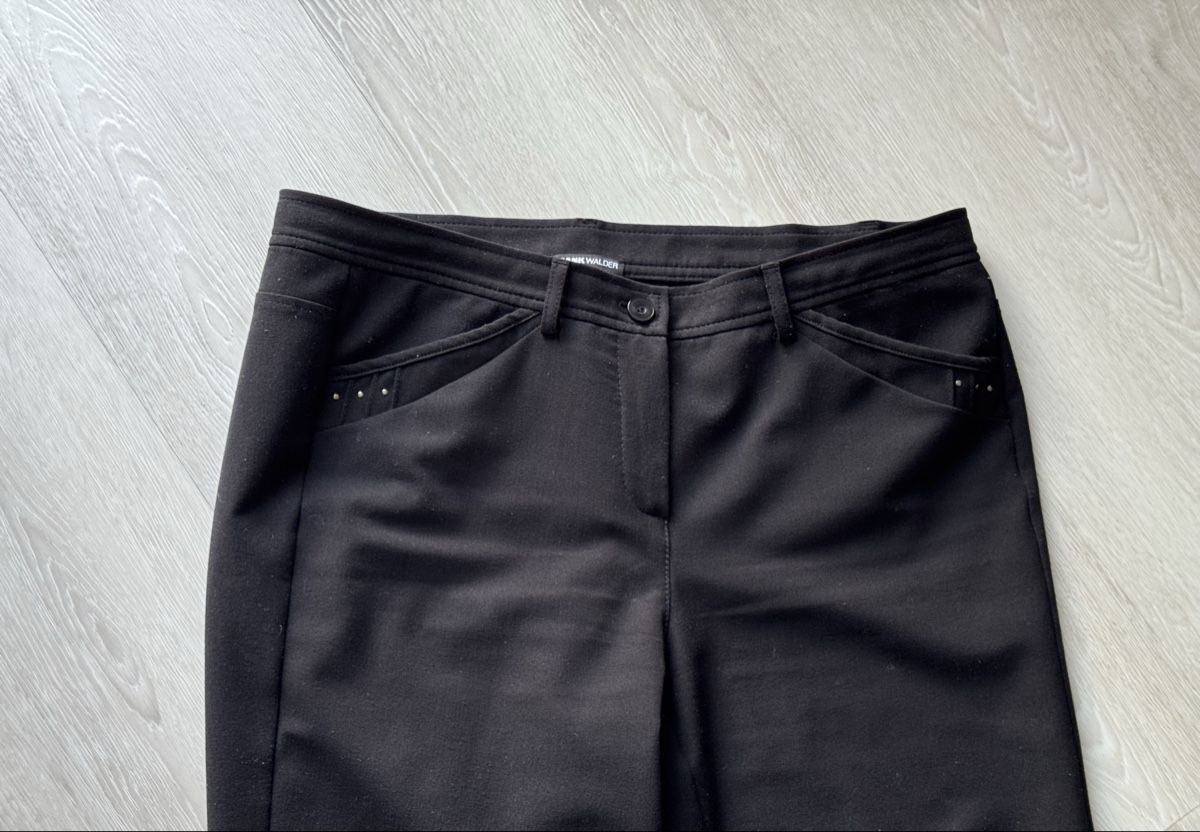 Pantaloni: Edle schwarze Hose FRANK WALDER Gr. 44 – Nuovo (secondo la descrizione) da Morschach venduto da jeanhenrifabre 2