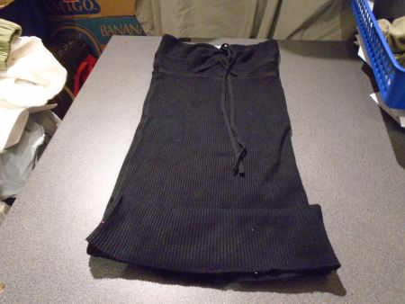 Kleid / Neckholder Grösse S, Bershka, schwarz/einfach