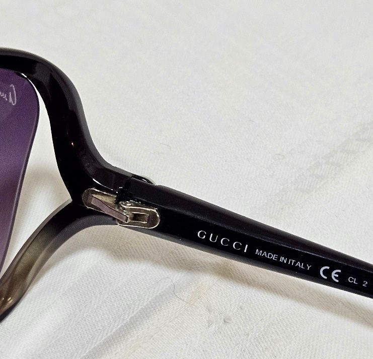 Gucci Occhiali & Lenti: Original GUCCI Damensonnenbrille – Nuovo (secondo la descrizione) da Tenniken venduto da DM2604
