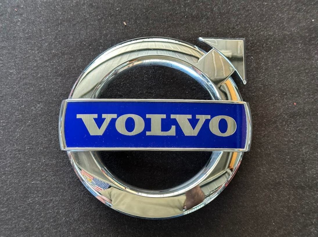 Volvo Alle Autoersatzteile: Volvo Logo – Gebraucht aus Ried-Brig von V8_Andy
