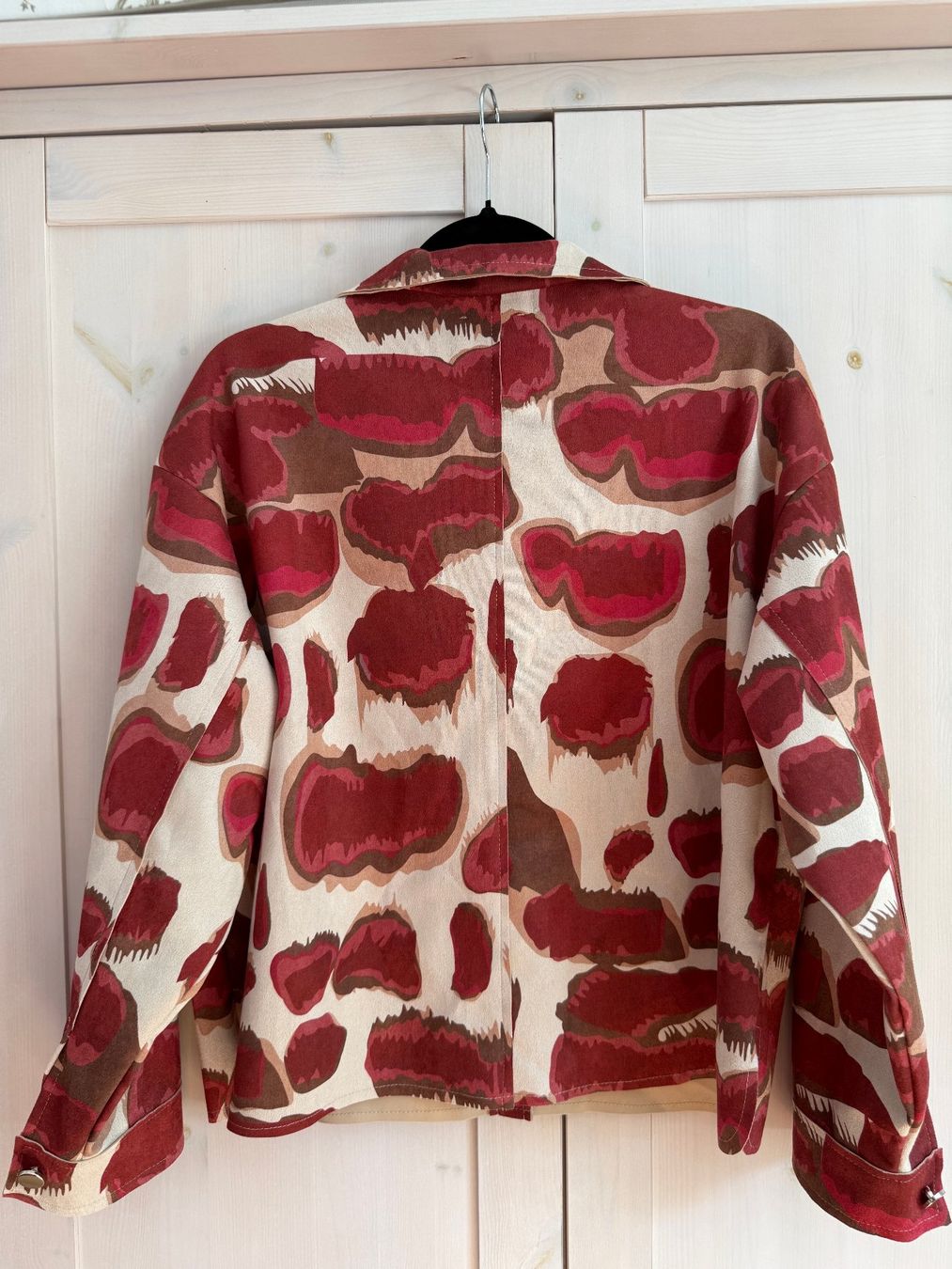 Giacche: Neu fancy Jacke Gr. 42/44 – Nuovo e nell'imballaggio originale da Kirchdorf AG venduto da coco123 5