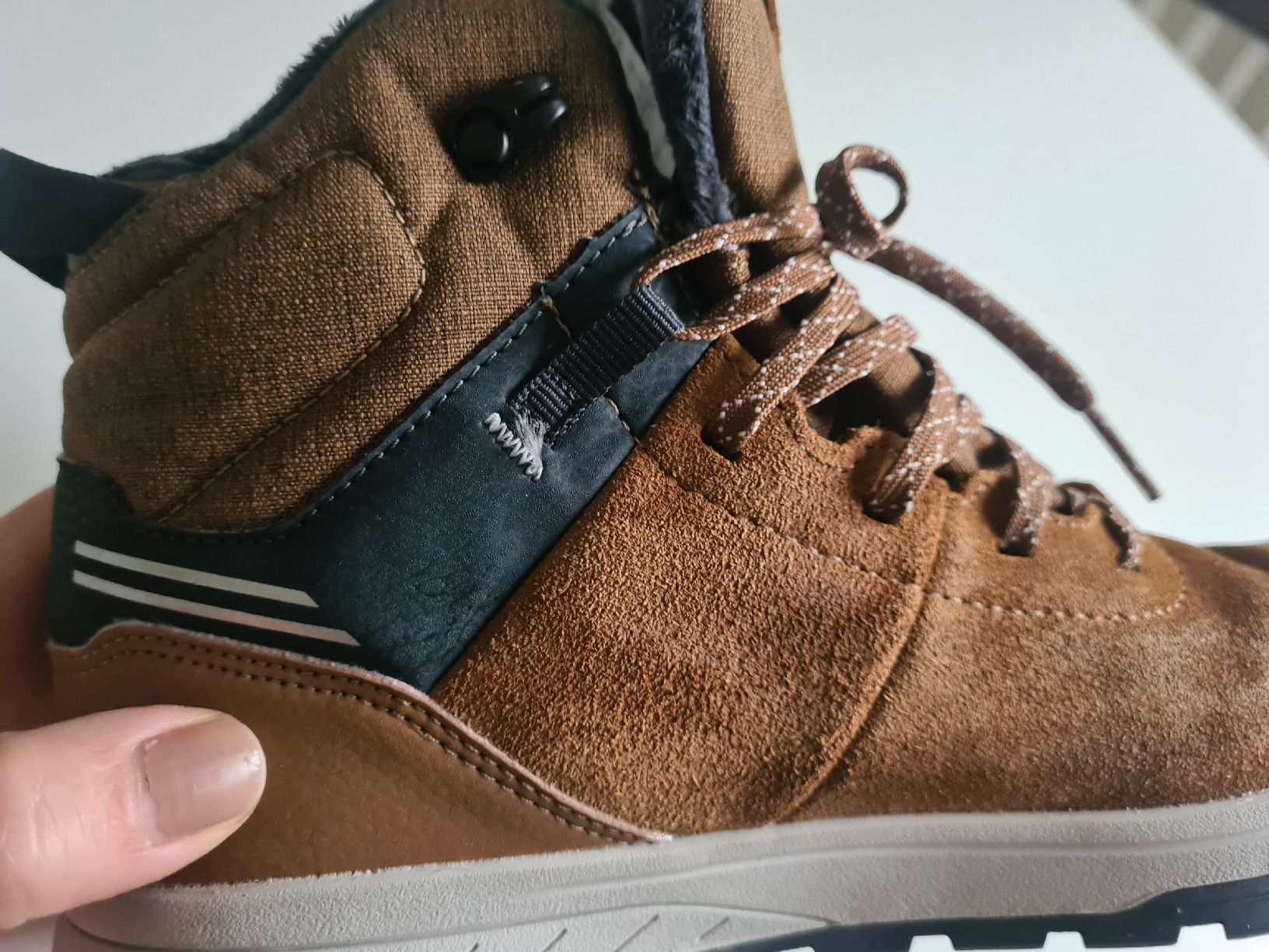 Decathlon Scarpe da uomo: Quechua, Winterstiefel, cognac, waterproof, gr. 38 – Usato da Steinhausen venduto da MilaB 6
