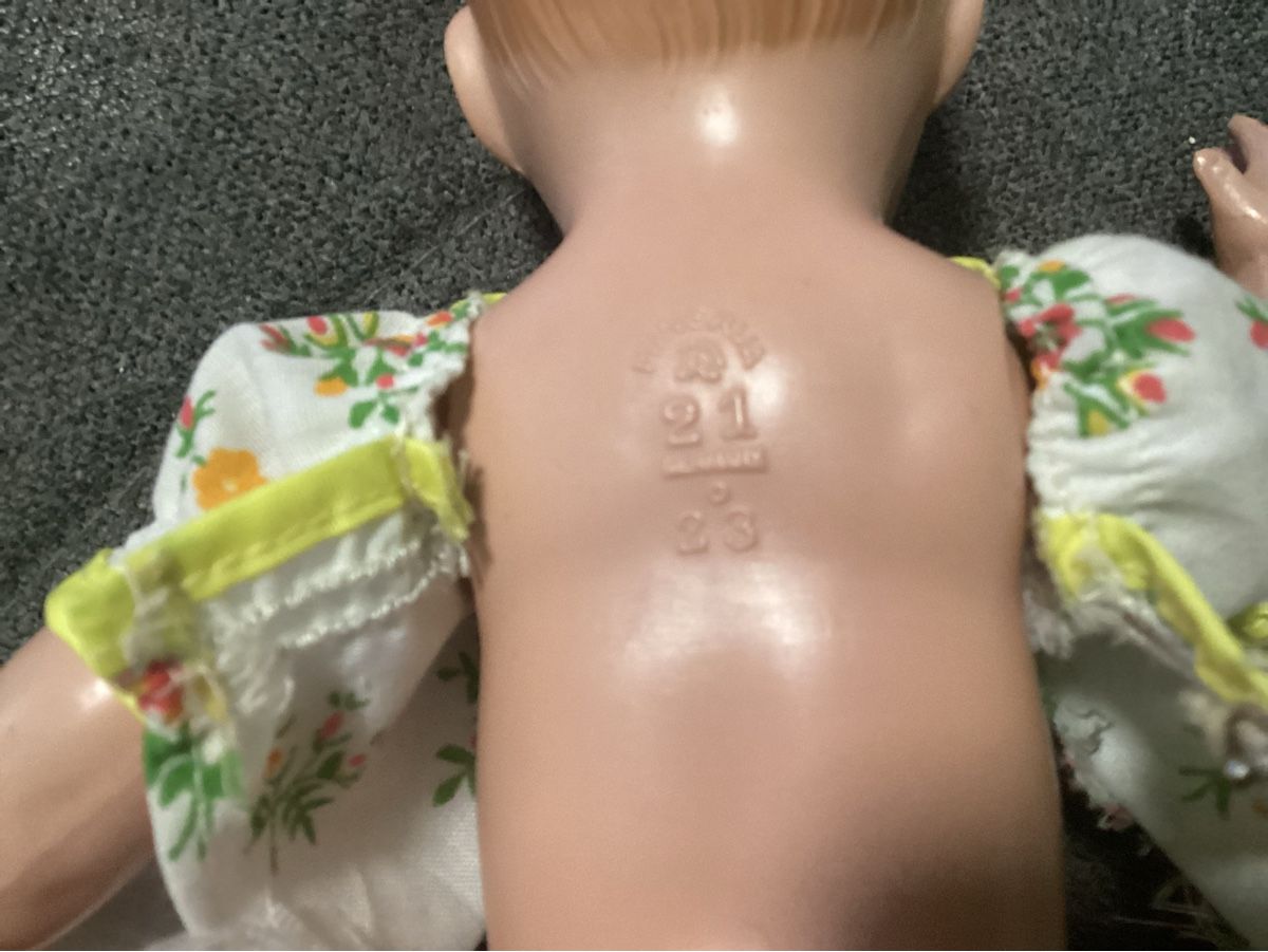 Puppen: ANTIKE PUPPE – Gebraucht aus Münchenstein von NoSu98 2