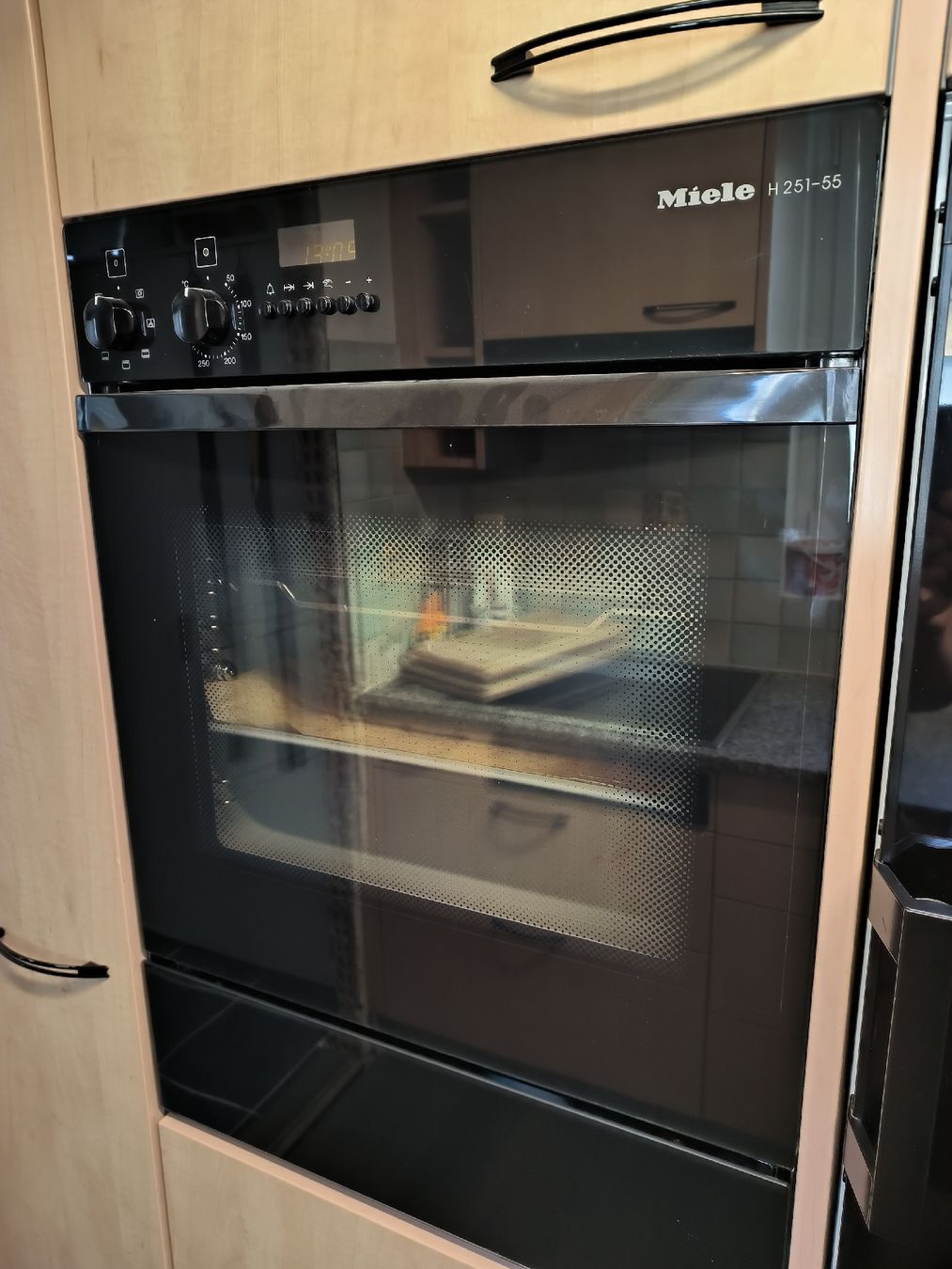 Miele Forni: Backofen Miele H251-55 – Usato da Othmarsingen venduto da Othm13