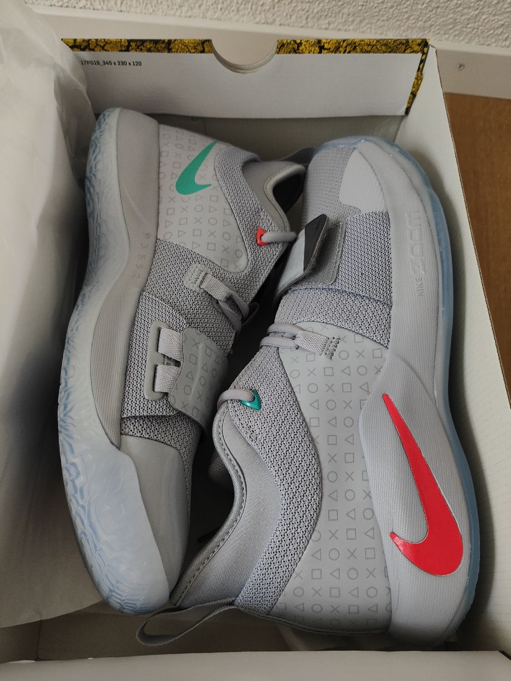 Scarpe da uomo: Nike PG 2.5 Playstation grau – Nuovo e nell'imballaggio originale da Liestal venduto da bebbi1989 4