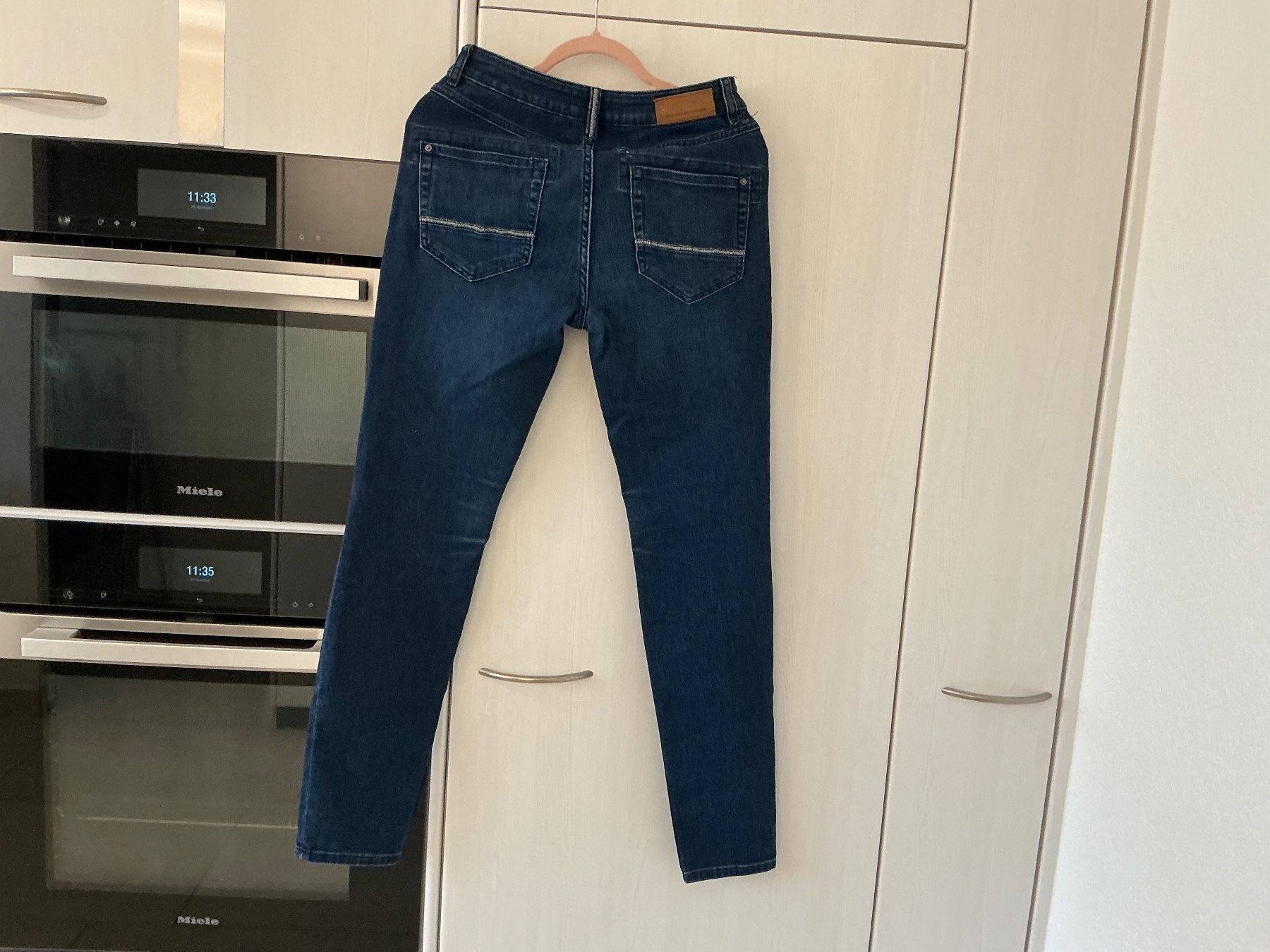 Jeans: Dunkelblaue Jeans, Gr. 27 – Gebraucht aus Würenlos von Tina48 1
