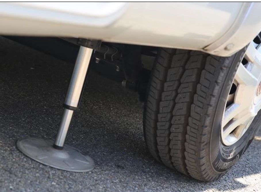 Fiat Veicoli da campeggio: Camper LMC visibile a Root (CH) – Usato da Corzoneso venduto da kerol13 6