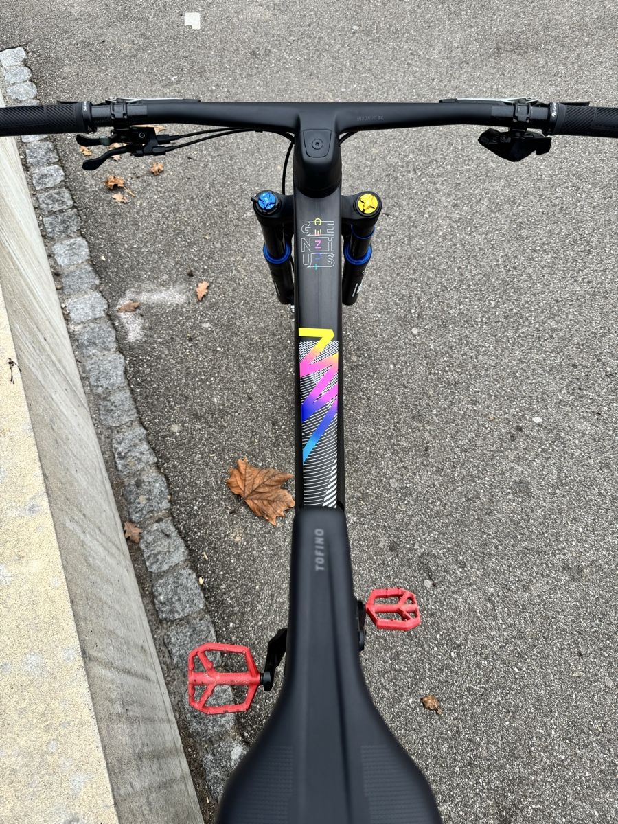 Scott Biciclette: **NEU**Scott Genius Tuned 1/1 Speziallackierung – Nuovo e nell'imballaggio originale da Aarburg venduto da fred_RM5 3