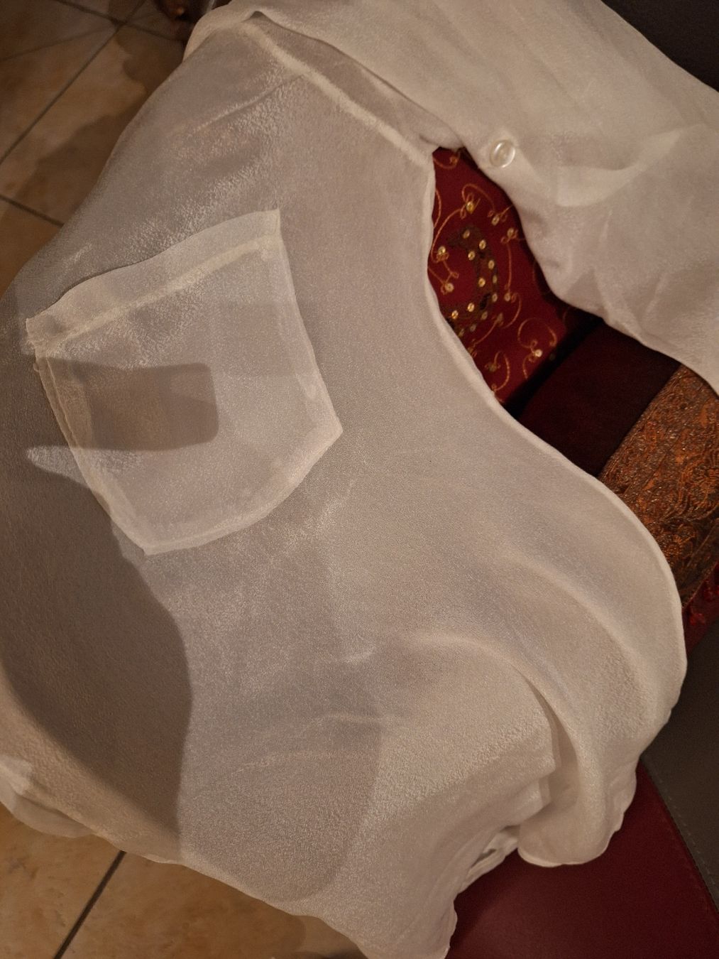 Blusen: Elegante Bluse, transparent, Glanzschimmer. – Neu (gemäss Beschreibung) aus Rheinfelden von Cleopatra2000 2