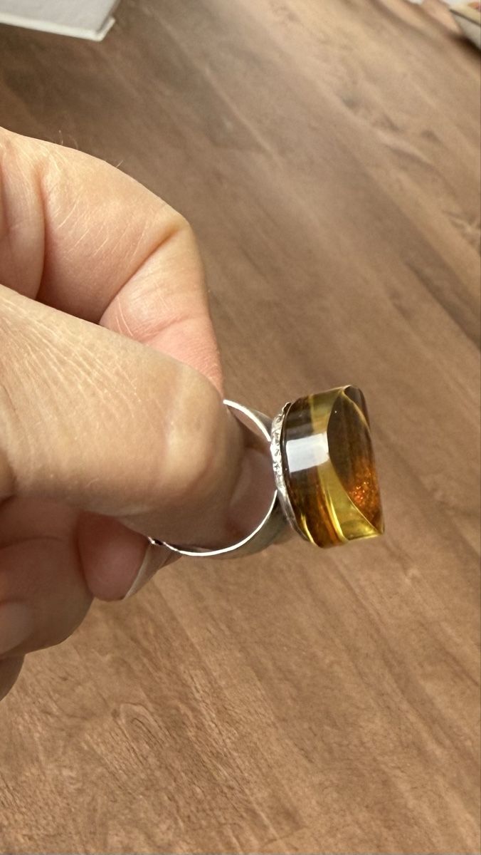 Anelli: Einzigartiger Ring mit grossem Bernstein.💍🧡 – Nuovo e nell'imballaggio originale da Ebikon venduto da elischka 8