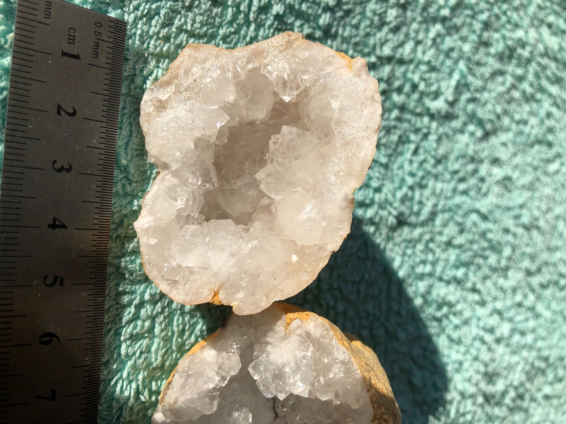 Mineralien & Heilsteine: Géode de quartz – Gebraucht aus Goumoens-la-ville von sfornallaz 1